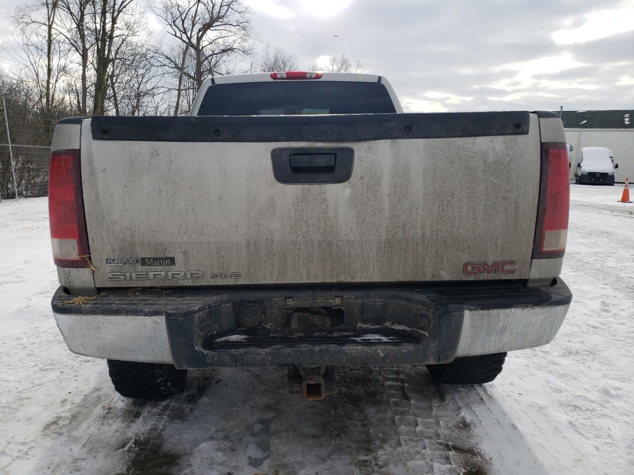 2009 GMC Sierra - Image 6