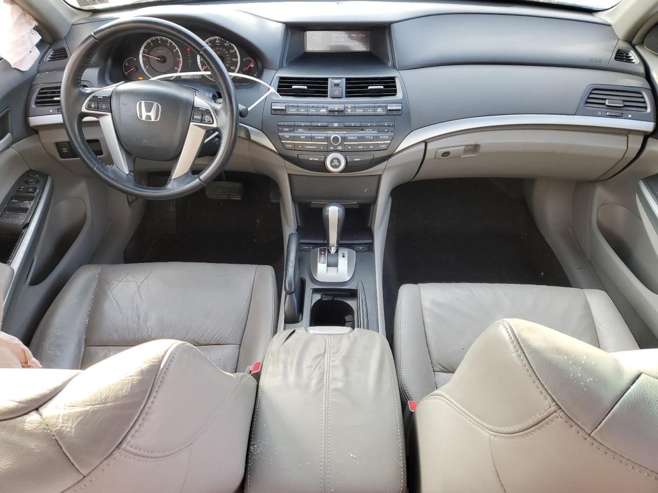 2009 Honda Accord - Image 8