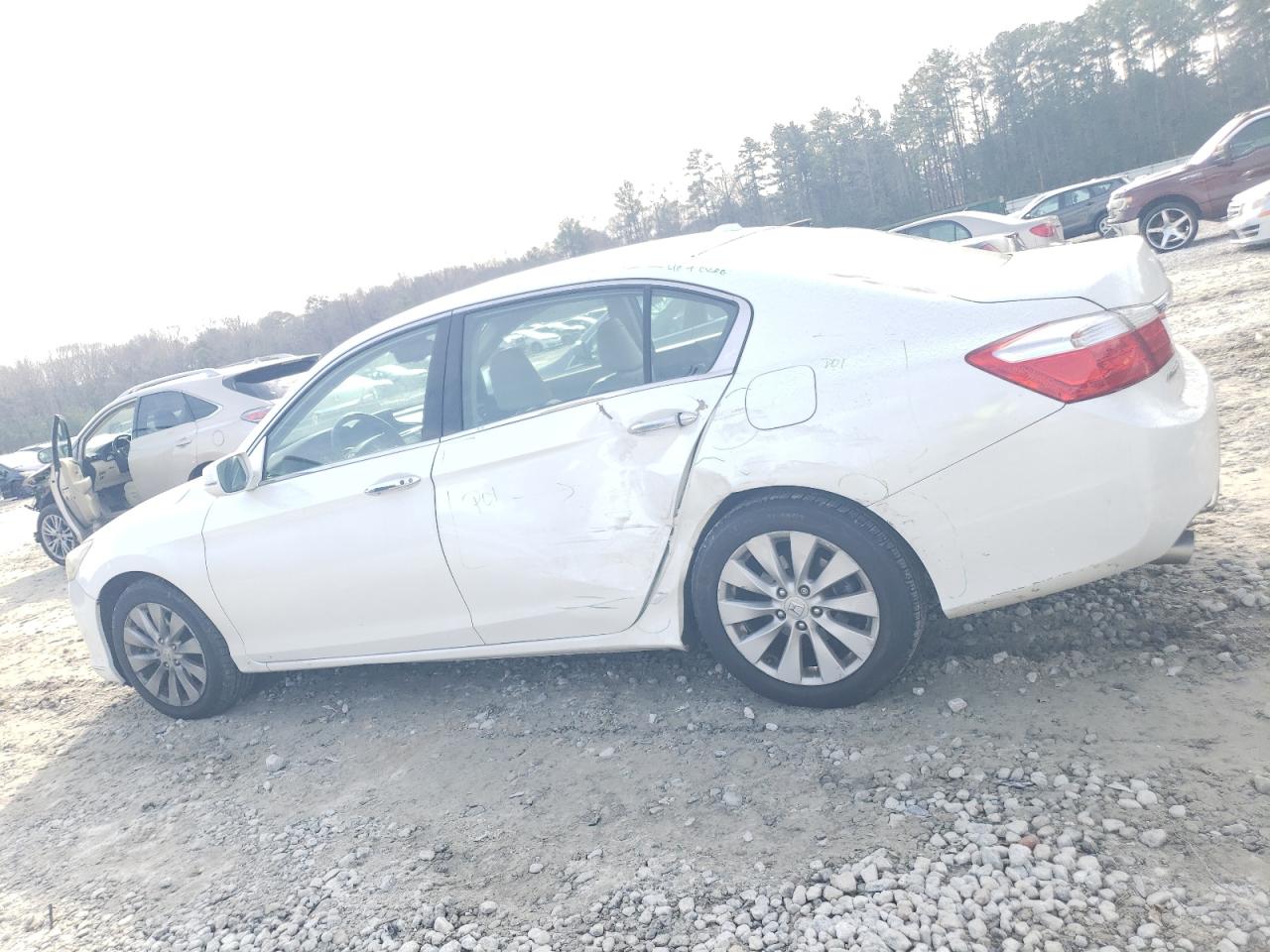 2013 Honda Accord - Image 2