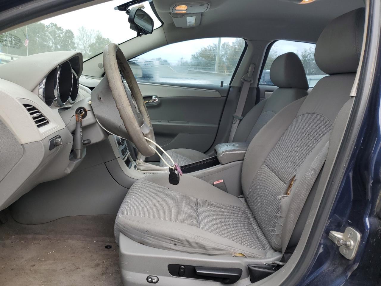 2010 Chevrolet Malibu - Image 7