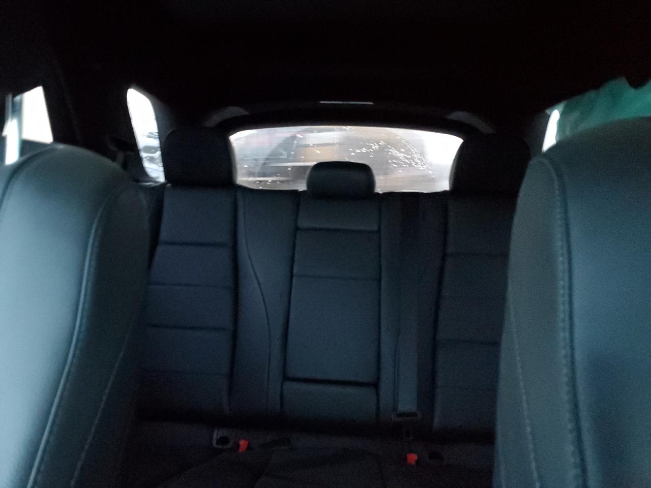 2020 Mercedes-Benz GLE - Image 10