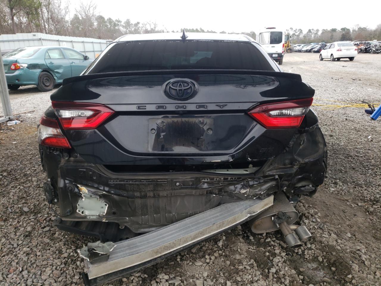 2021 Toyota Camry - Image 6