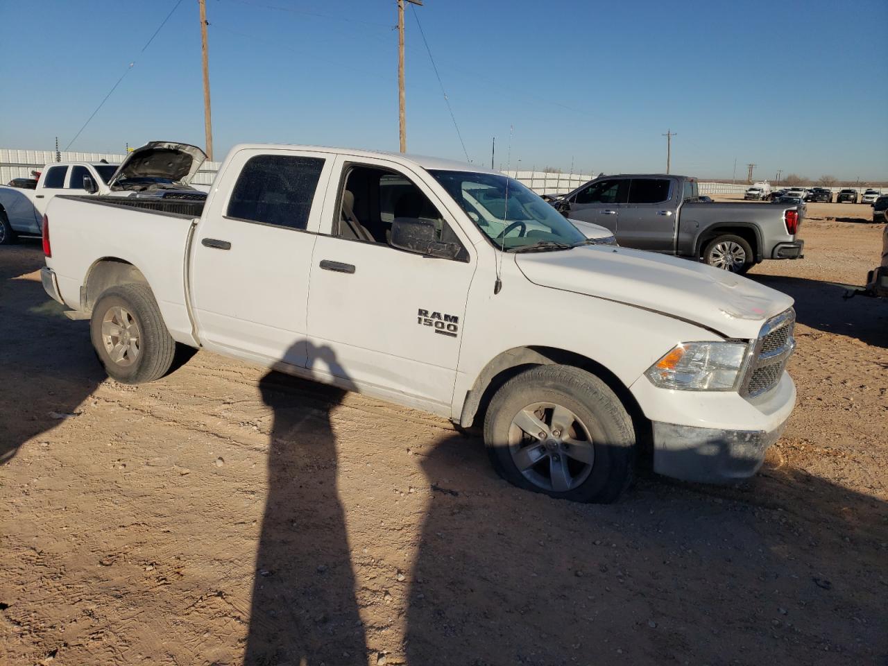 2021 RAM 1500 - Image 4