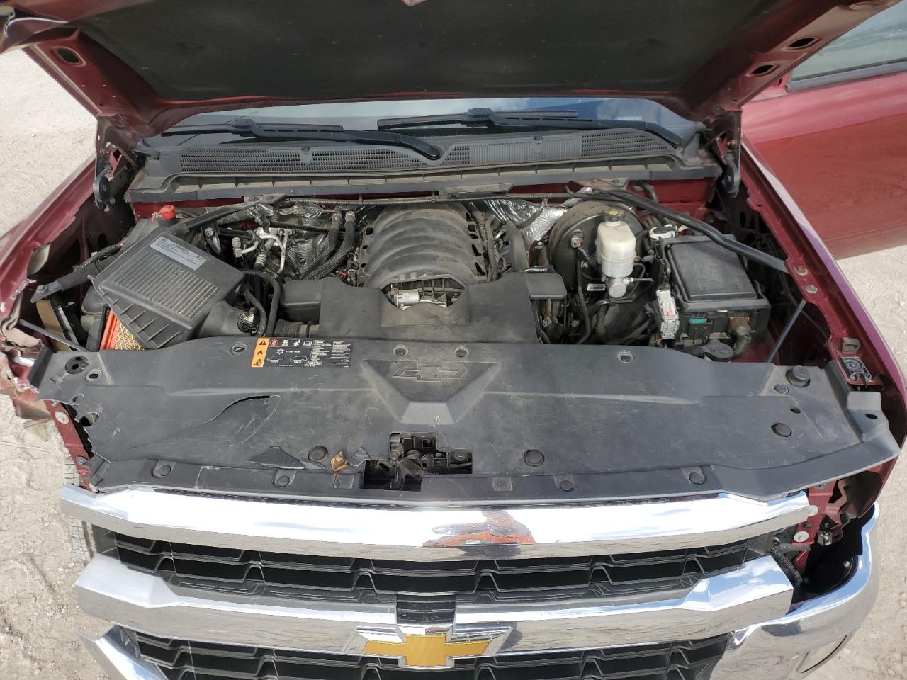 2017 Chevrolet Silverado - Image 13