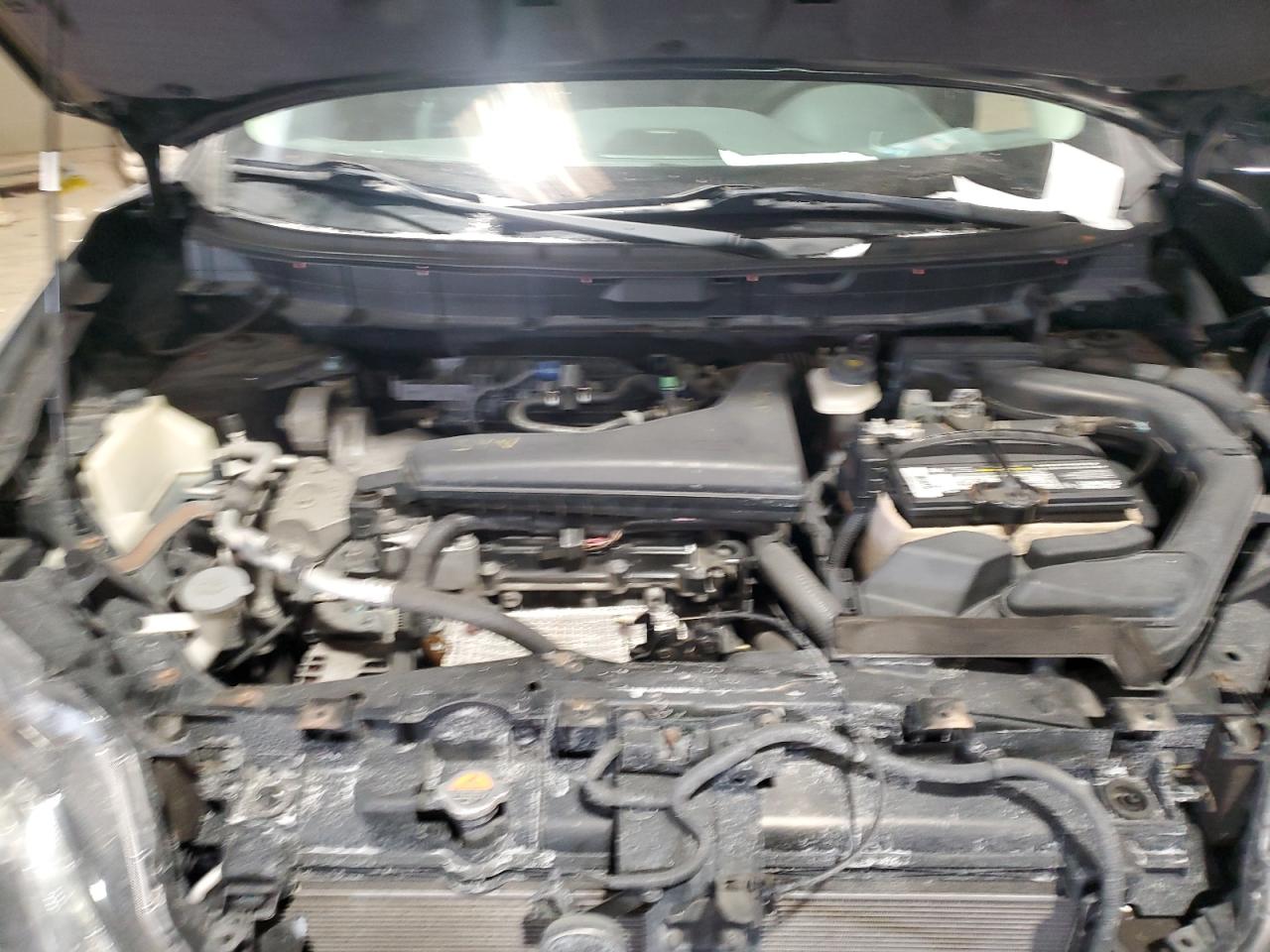 2015 Nissan Rogue - Image 11