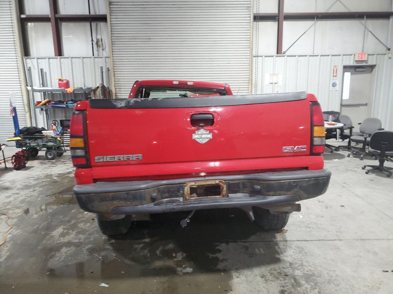 2006 GMC Sierra - Image 6