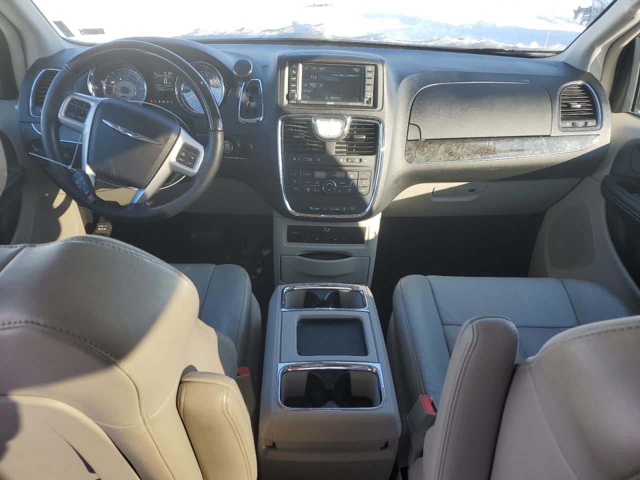 2016 Chrysler Town & Country Limited Platinum VIN: 2C4RC1GG2GR189614 Lot: 87894305