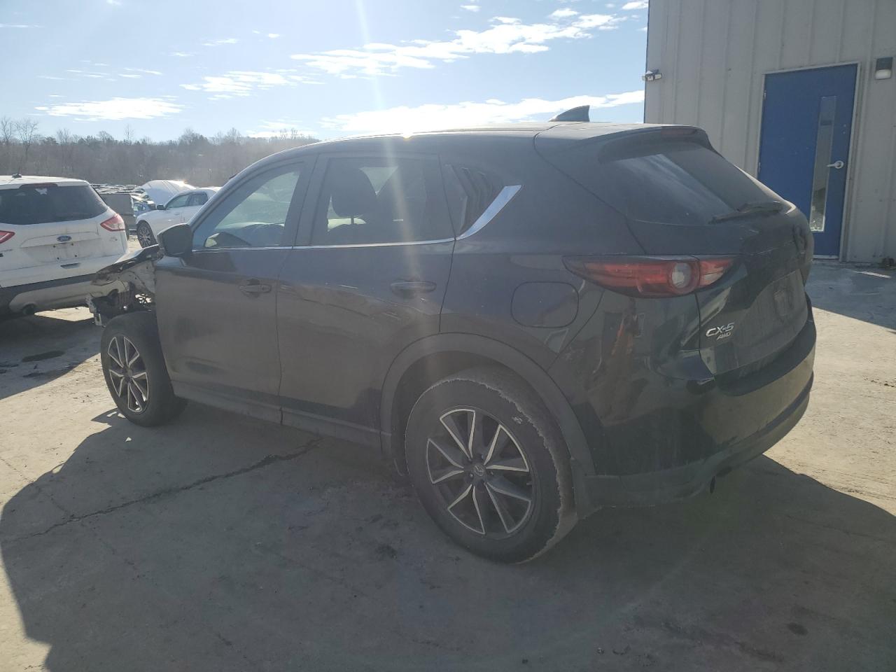 2018 Mazda CX-5 - Image 2