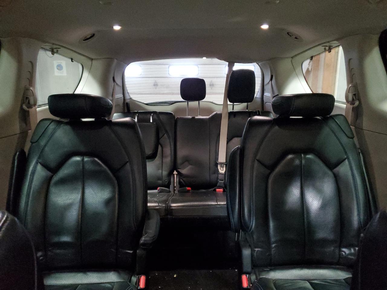 2021 Chrysler Pacifica - Image 10