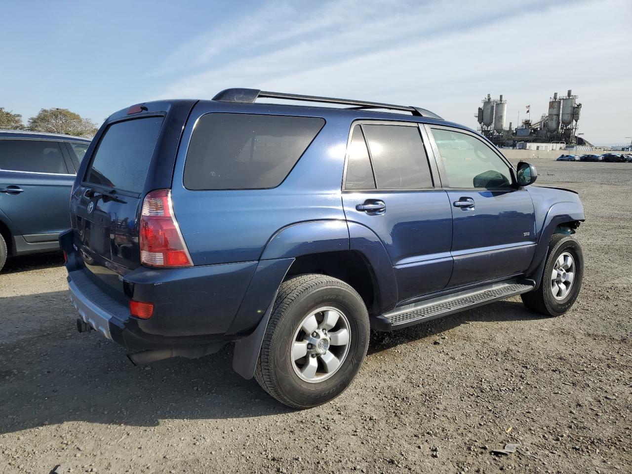 2004 Toyota 4Runner - Image 3