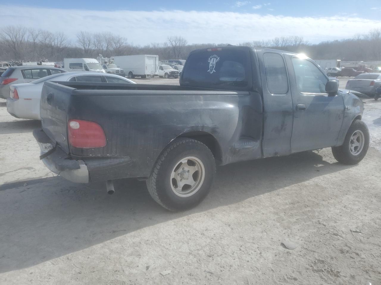 2000 Ford F-150 - Image 3