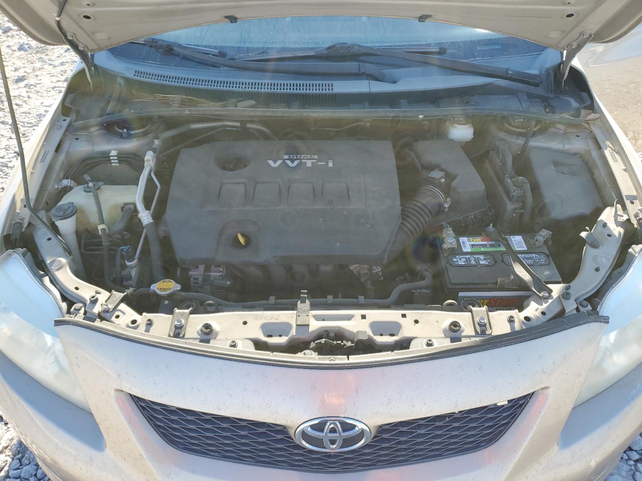 2010 Toyota Corolla - Image 13