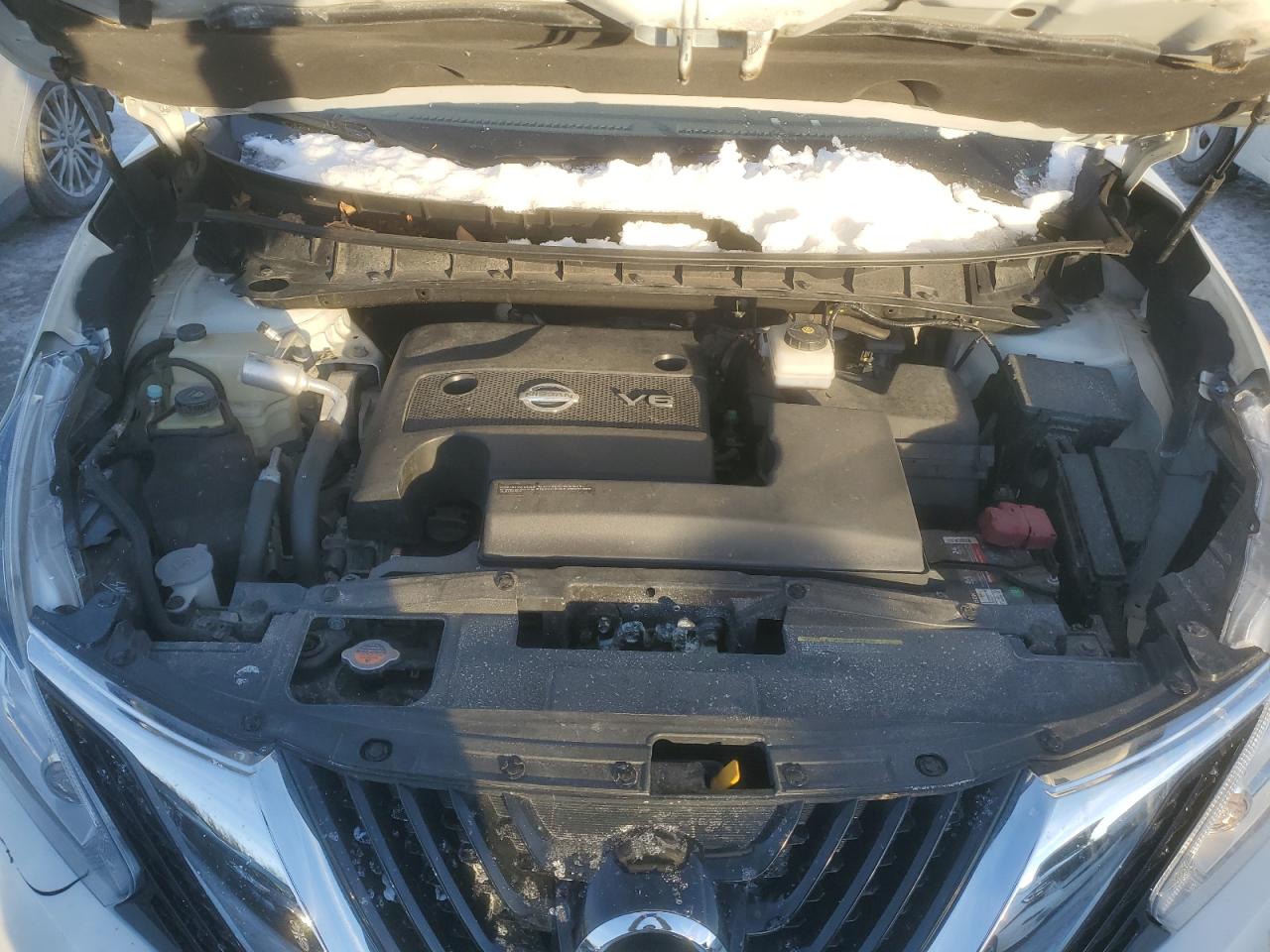 2015 Nissan Murano - Image 12