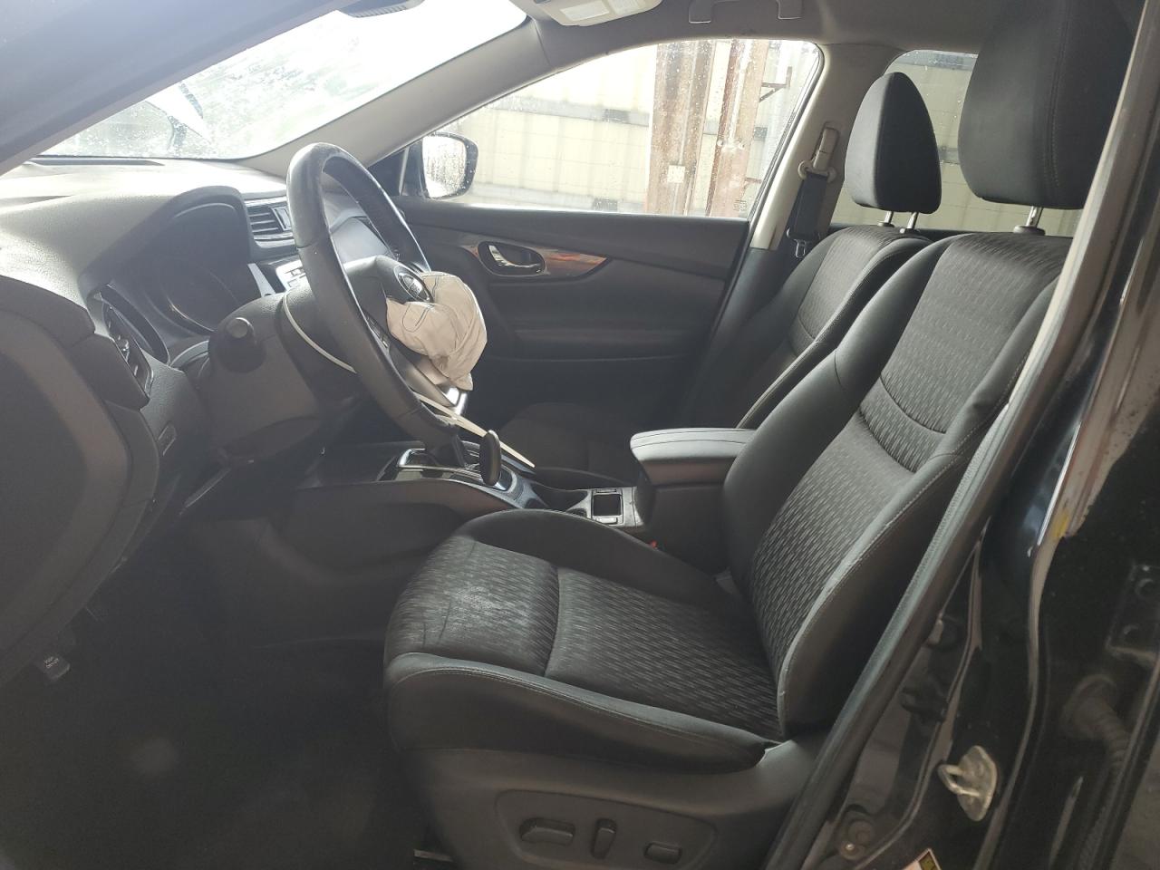 2019 Nissan Rogue - Image 7