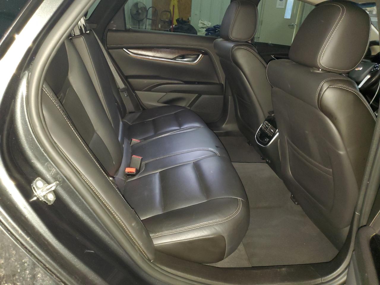 2019 Cadillac XTS - Image 10