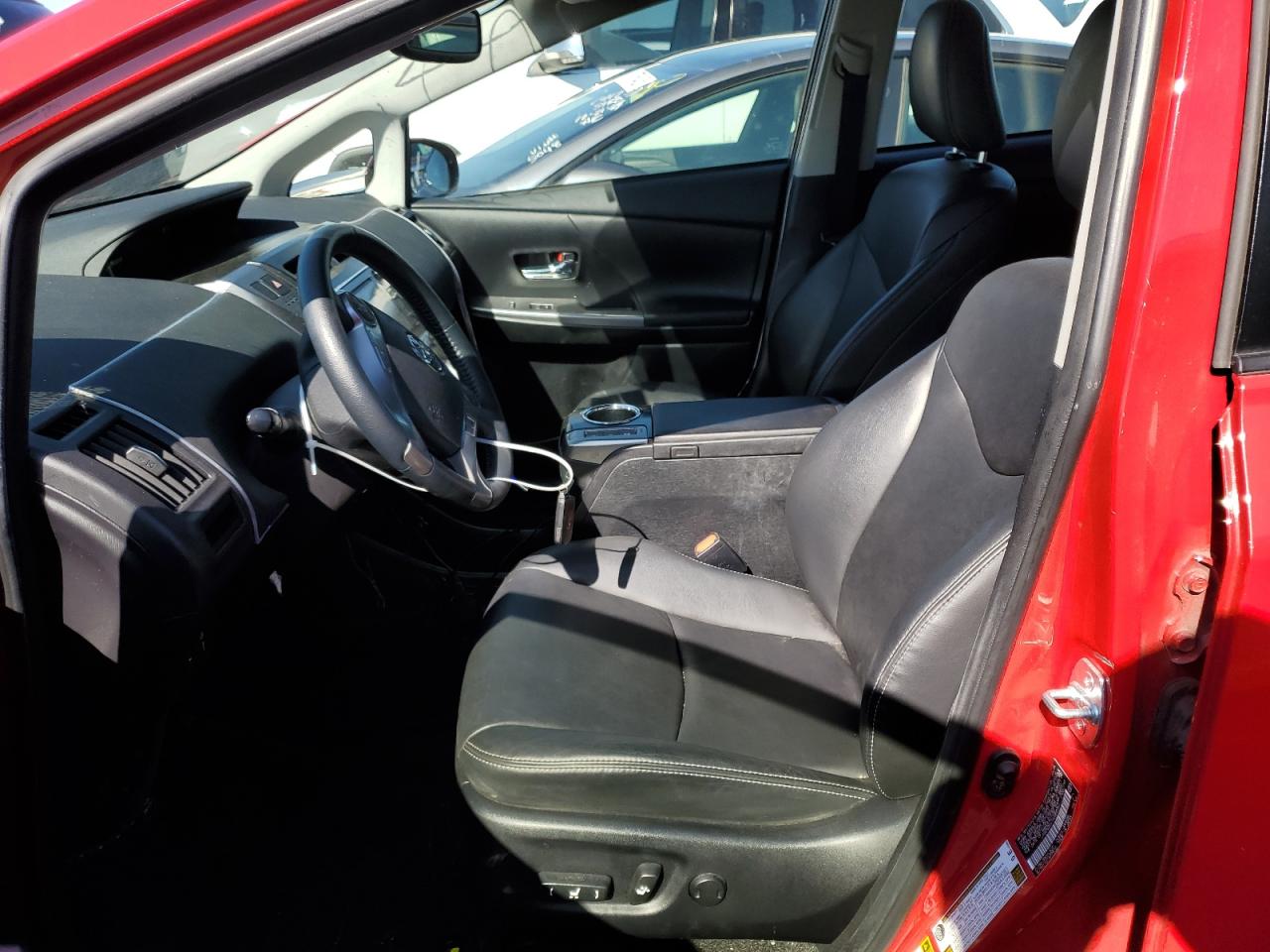 2017 Toyota Prius - Image 7