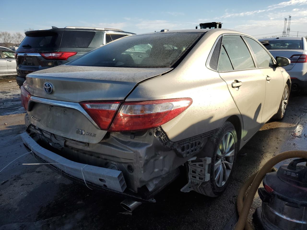 2015 Toyota Camry - Image 3