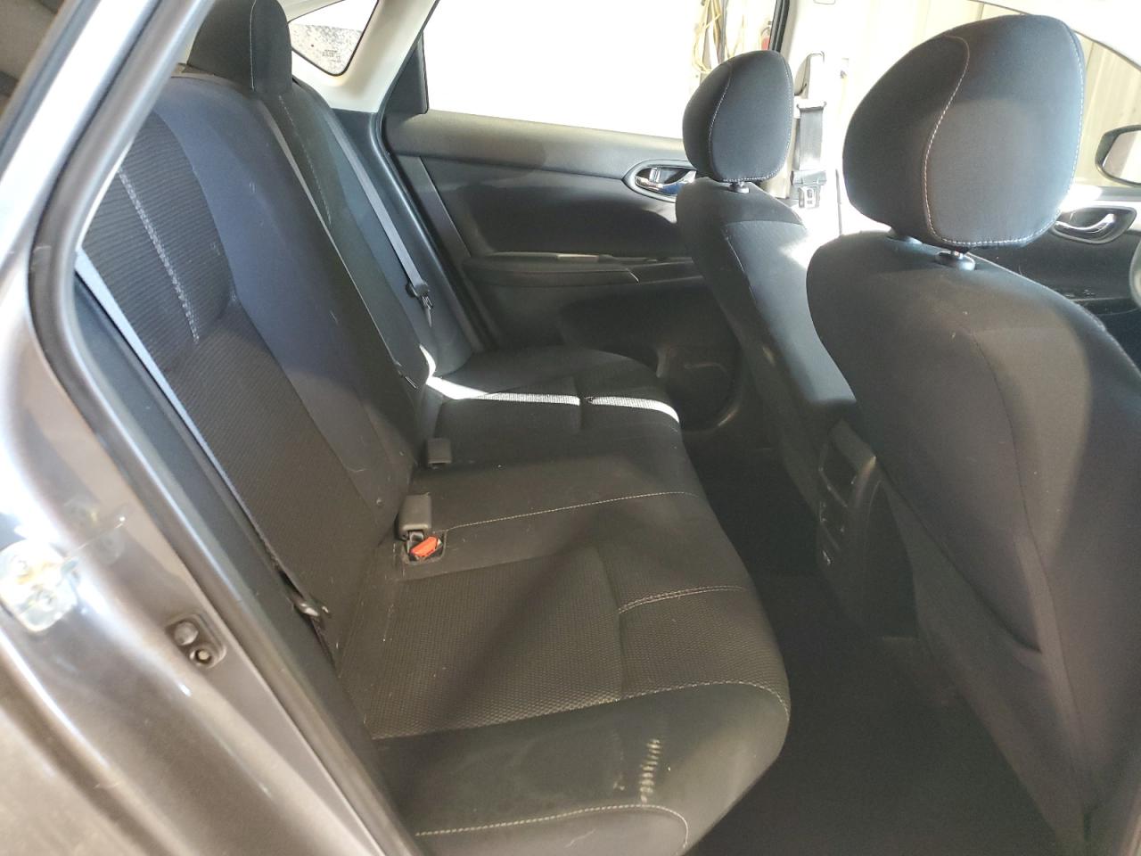 2017 Nissan Sentra - Image 10