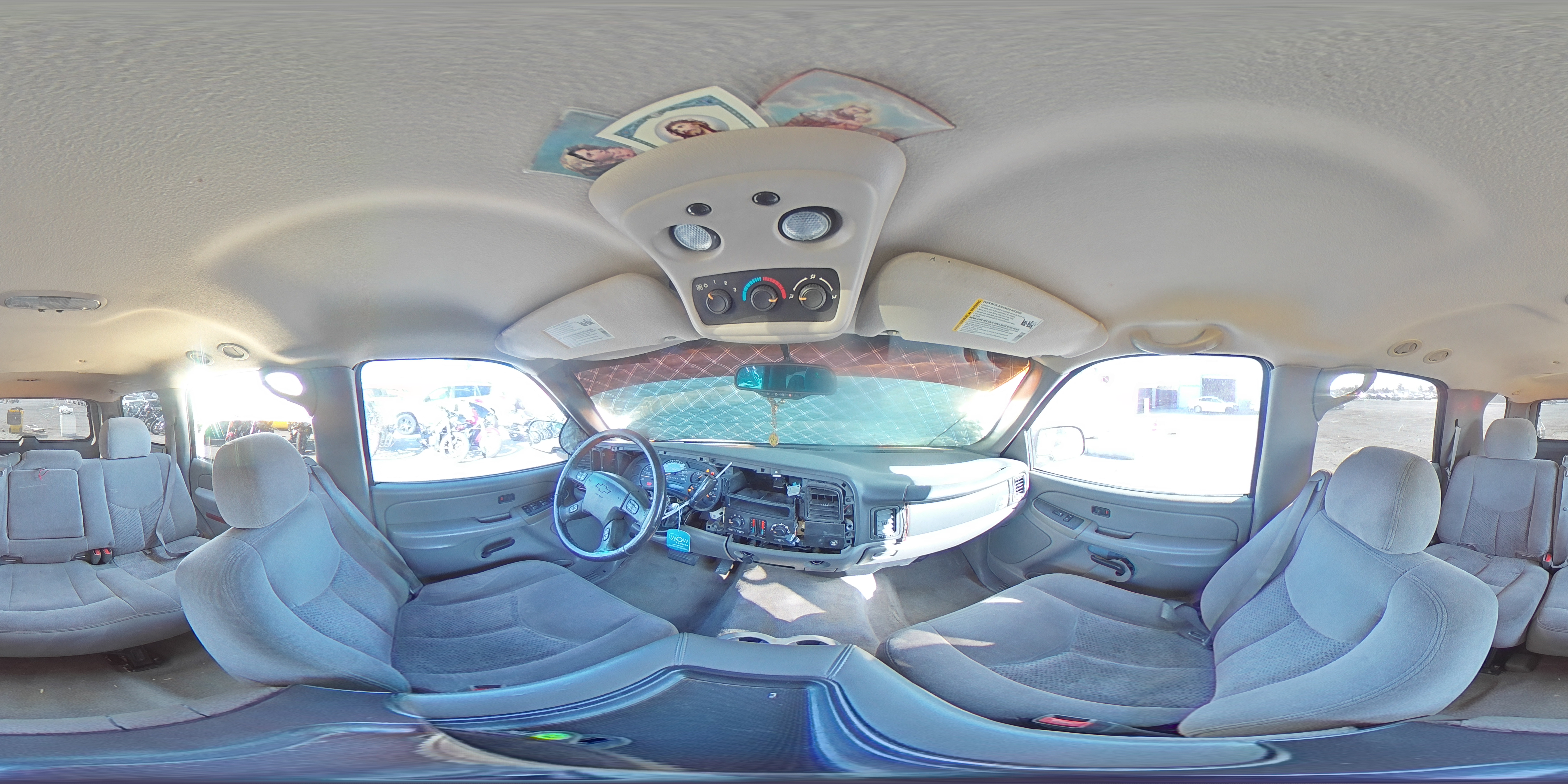 2006 Chevrolet Tahoe - Image 14