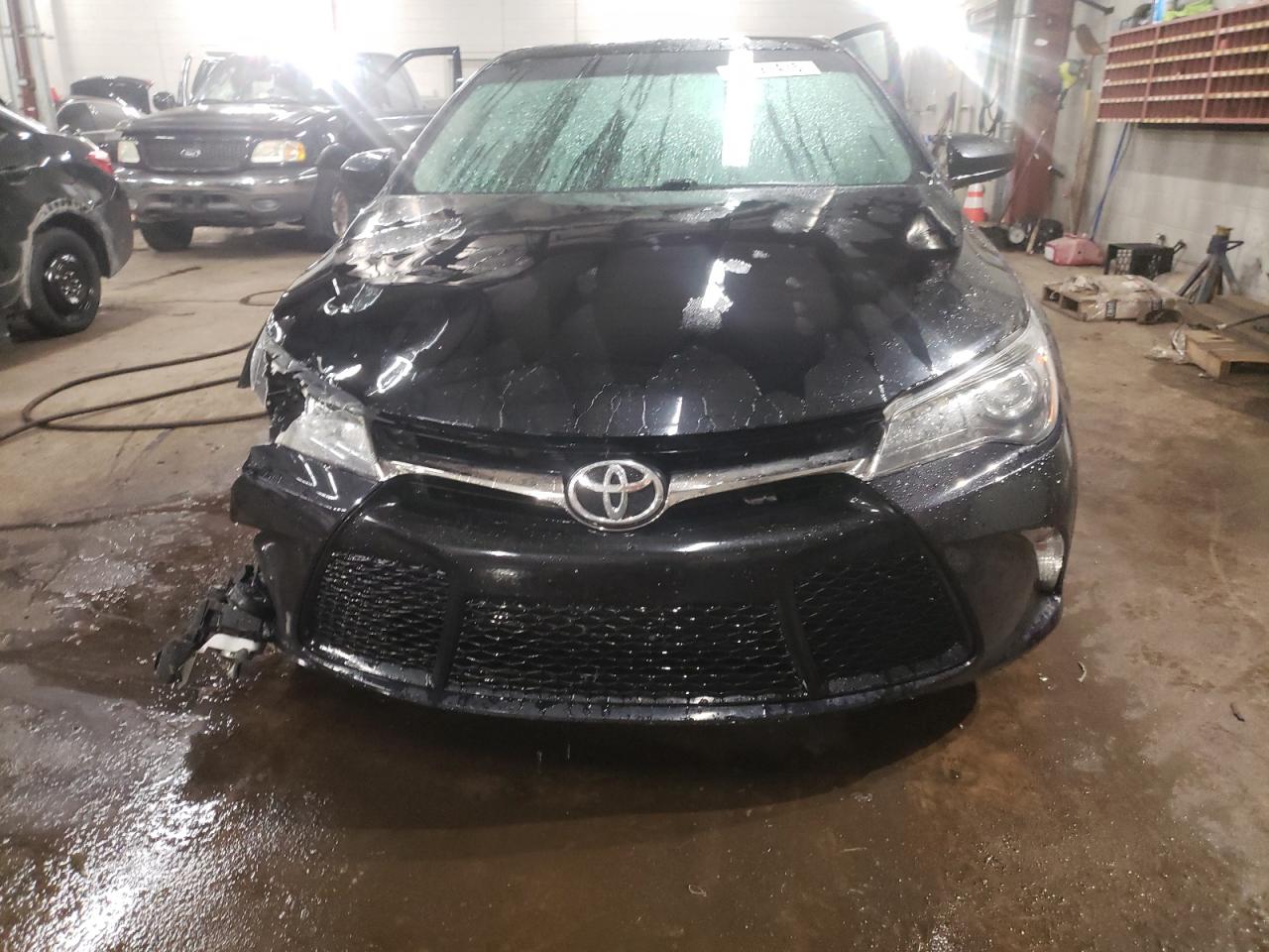 2017 Toyota Camry - Image 5