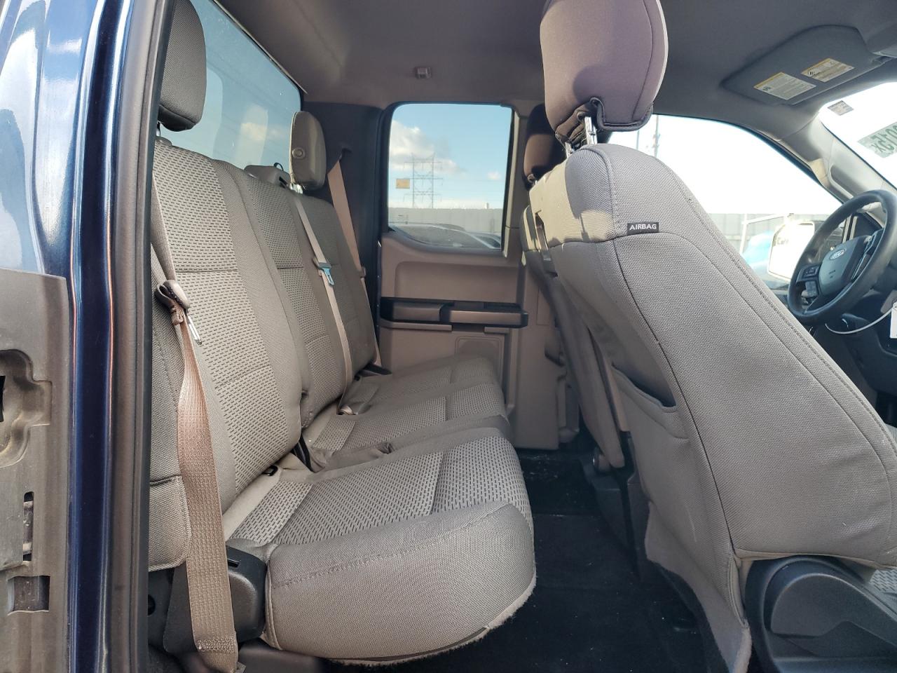 2016 Ford F-150 - Image 10