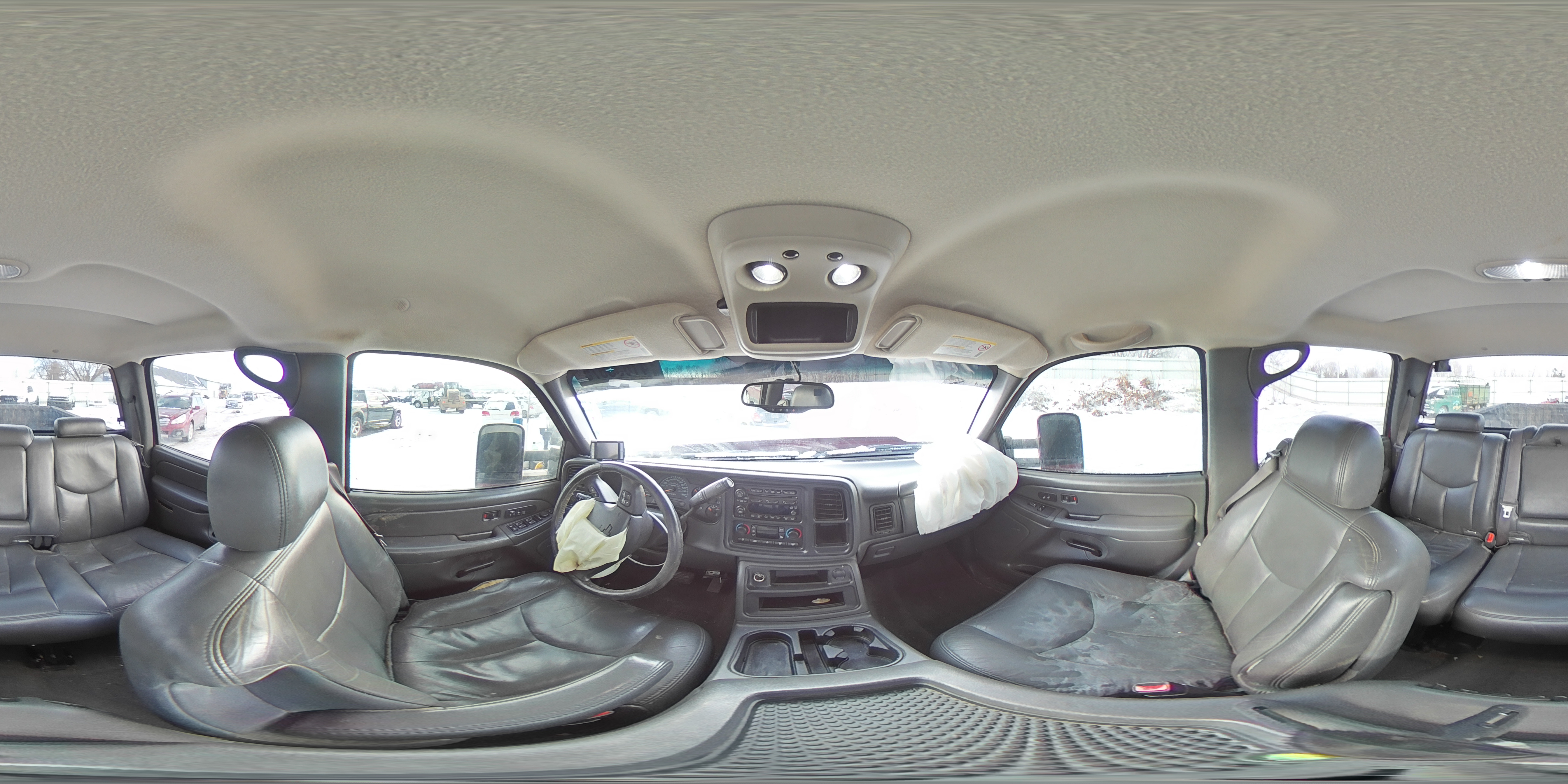 2006 Chevrolet Silverado - Image 13