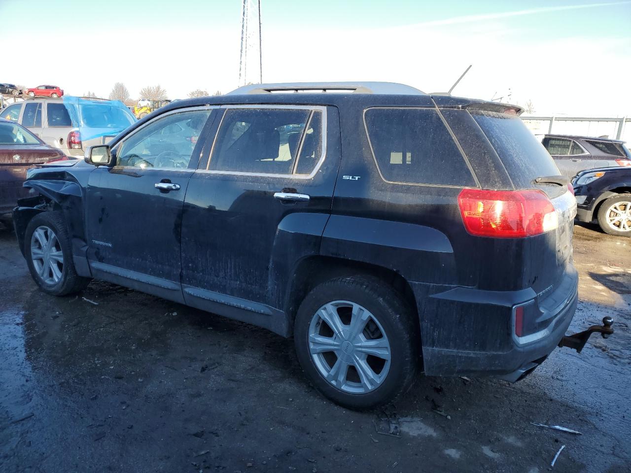 2016 GMC Terrain - Image 2