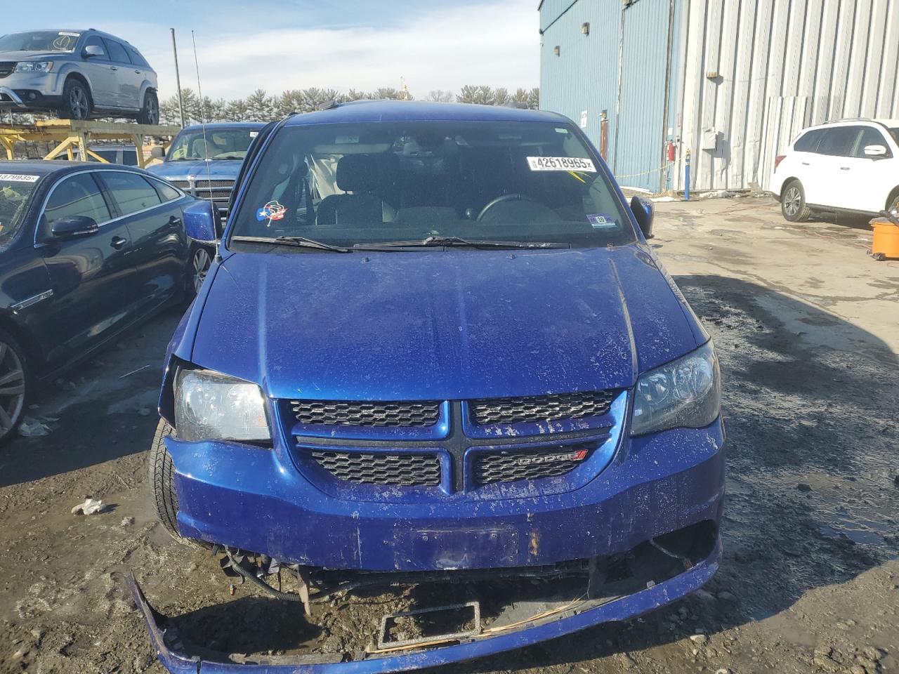 2019 Dodge Caravan - Image 5