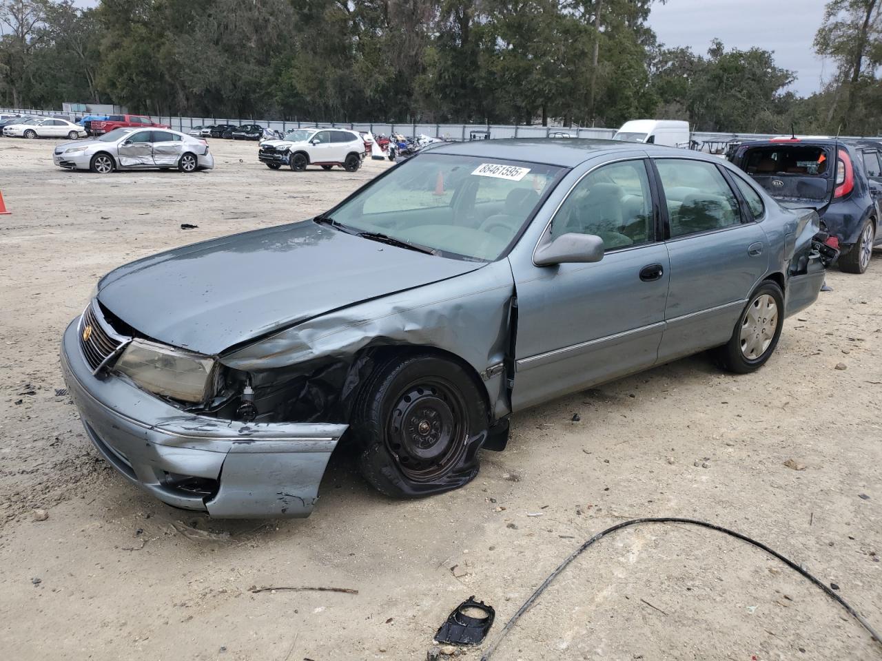 1998 Toyota Avalon - Image 1