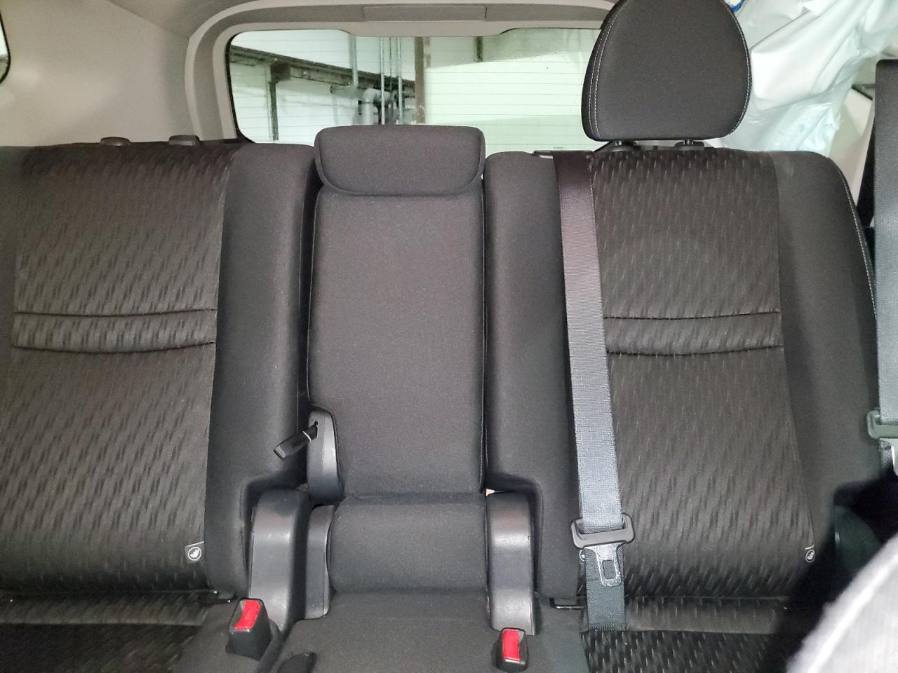 2019 Nissan Rogue - Image 10