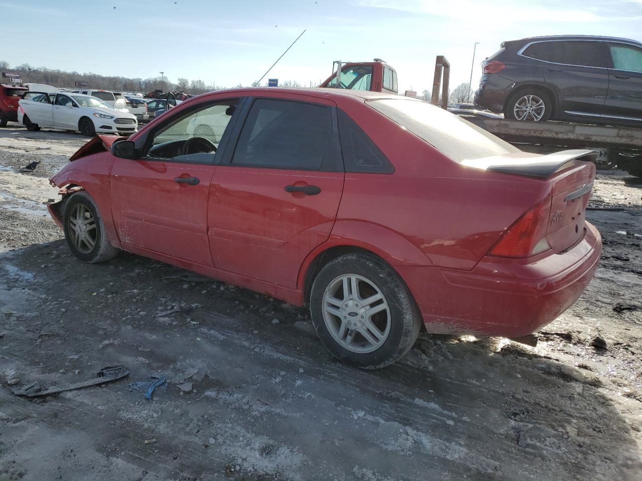 2000 Ford Focus Se red null gas 1FAFP34P8YW289920 photo #3