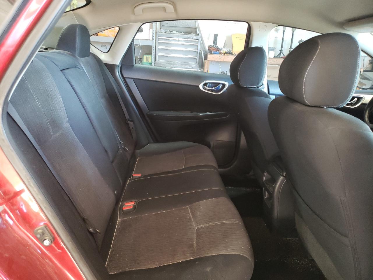 2015 Nissan Sentra - Image 10