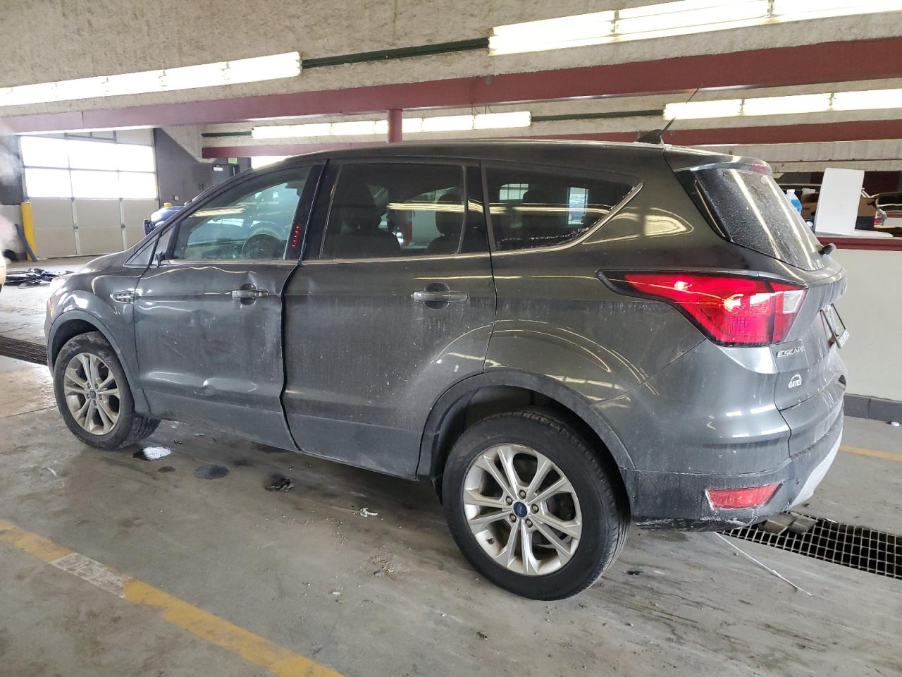 2019 Ford Escape - Image 2