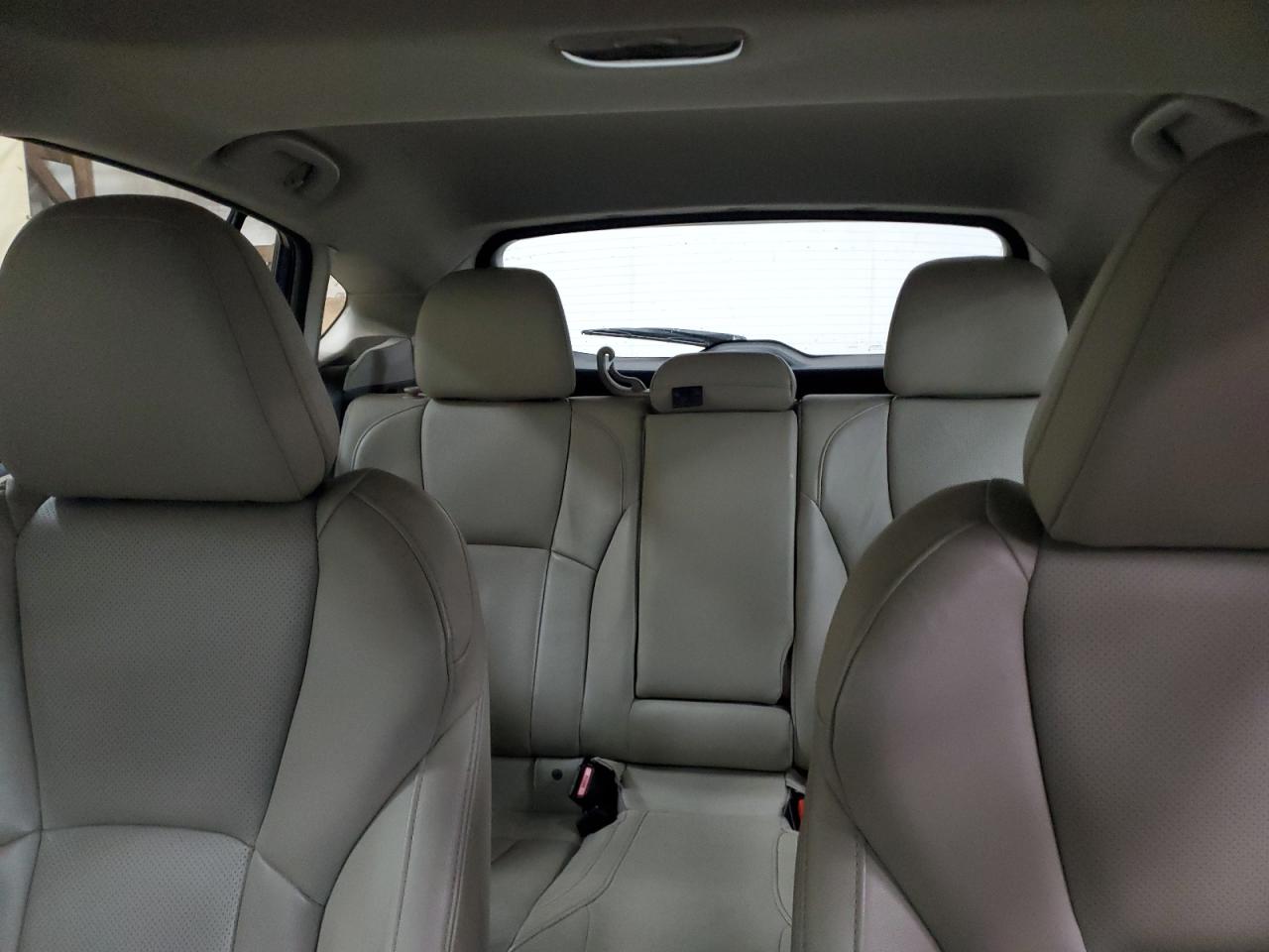2018 Subaru Impreza - Image 10