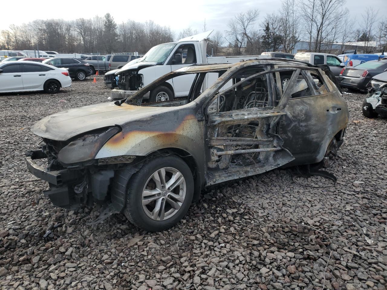 2013 Nissan Rogue - Image 1