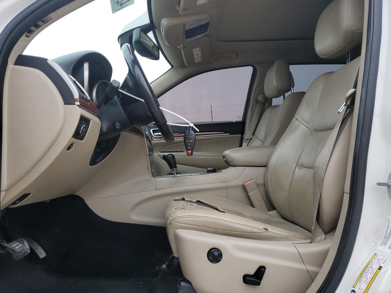 2011 Jeep Grand Cherokee - Image 7