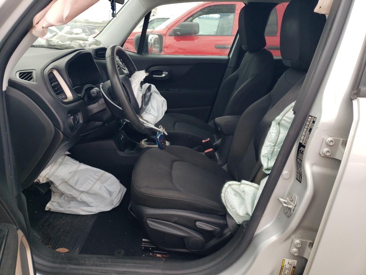 2016 Jeep Renegade - Image 7