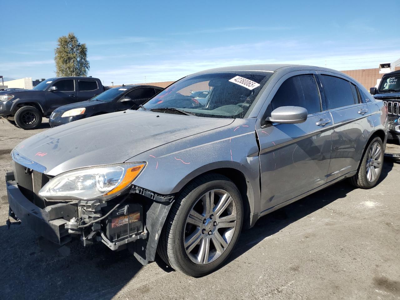 2013 Chrysler 200 - Image 1