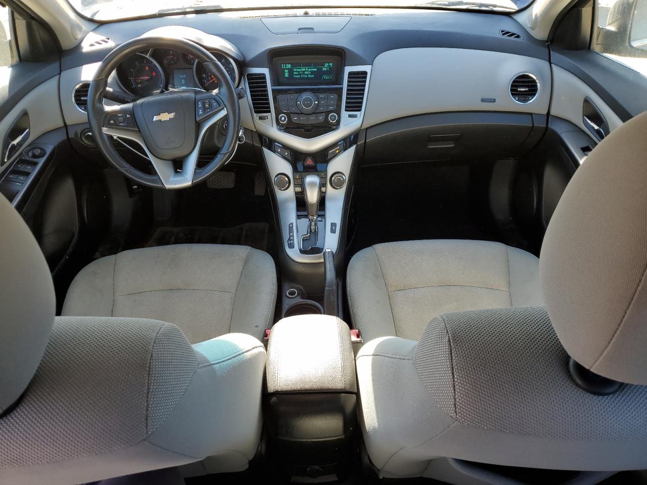 2012 Chevrolet Cruze - Image 8