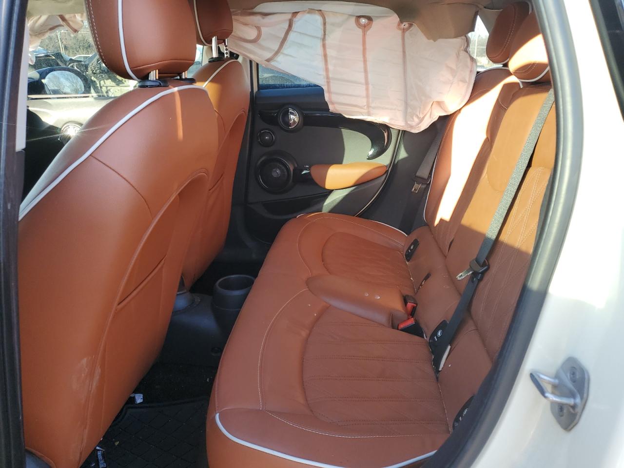 2021 MINI Cooper - Image 10