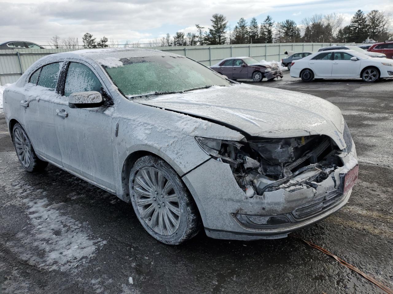 2013 Lincoln MKS - Image 4