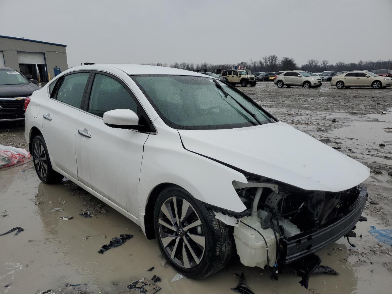 2019 Nissan Sentra - Image 4