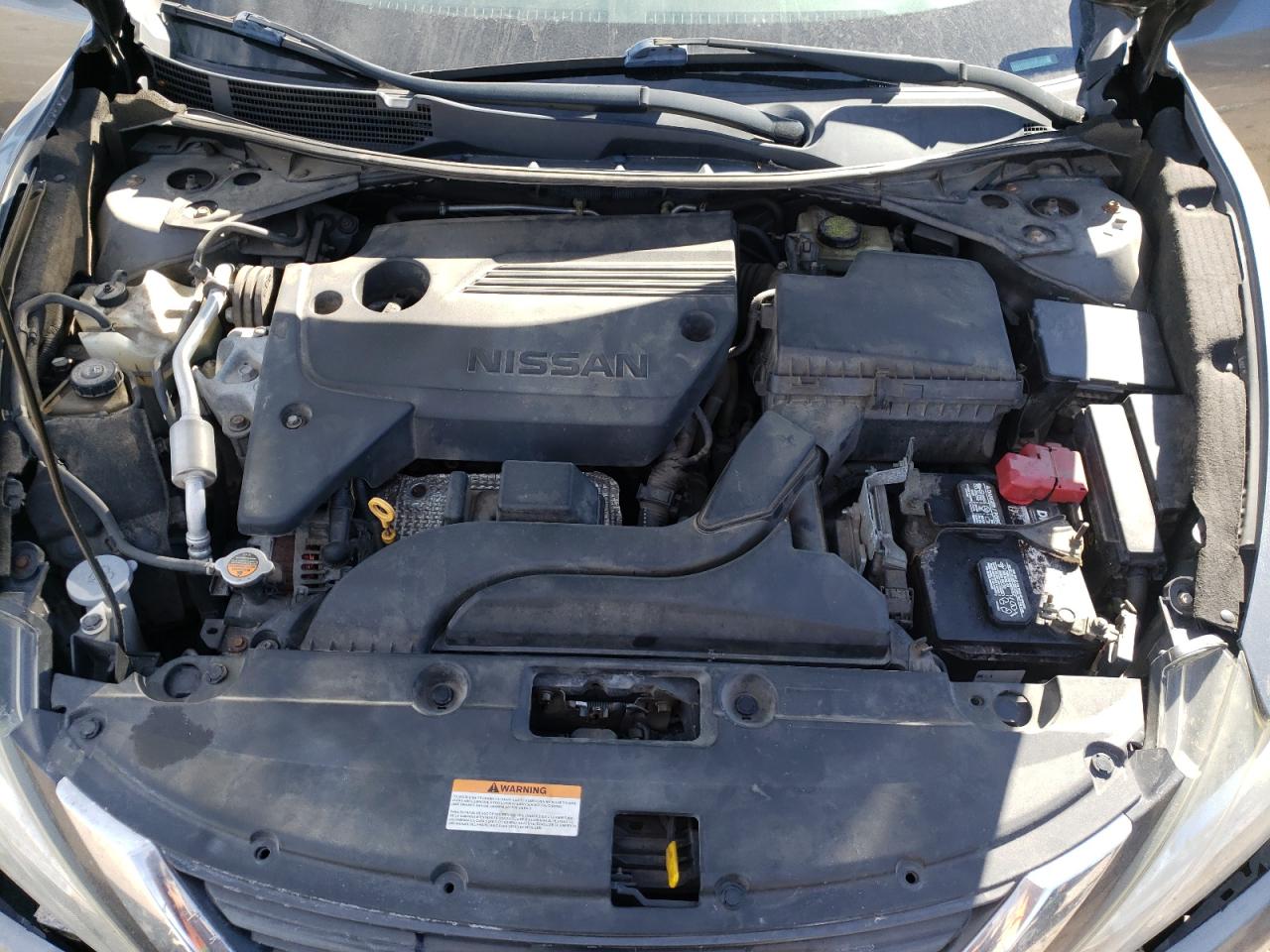 2016 Nissan Altima - Image 13