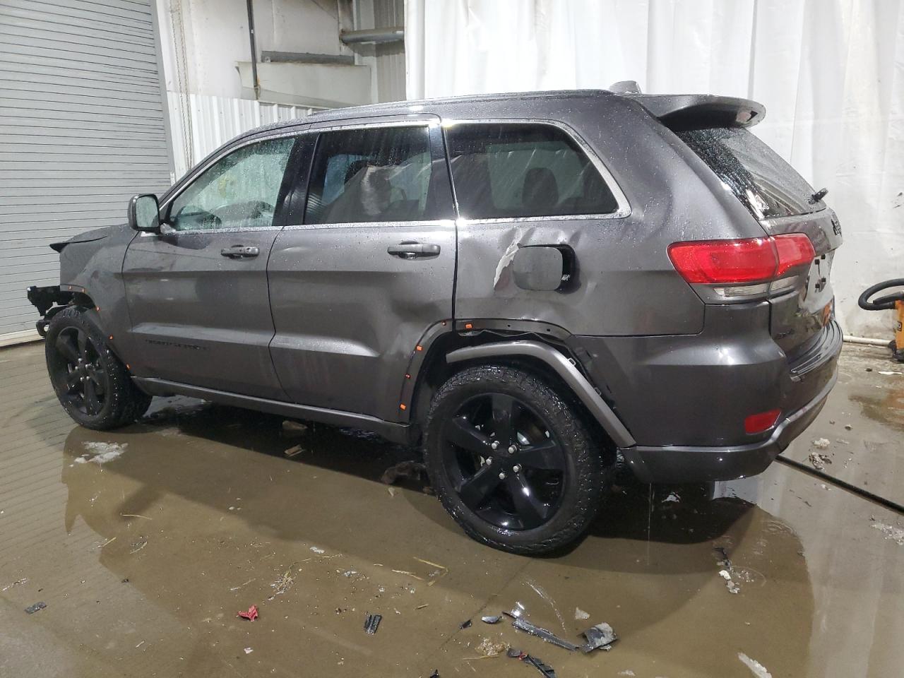 2014 Jeep Grand Cherokee - Image 2