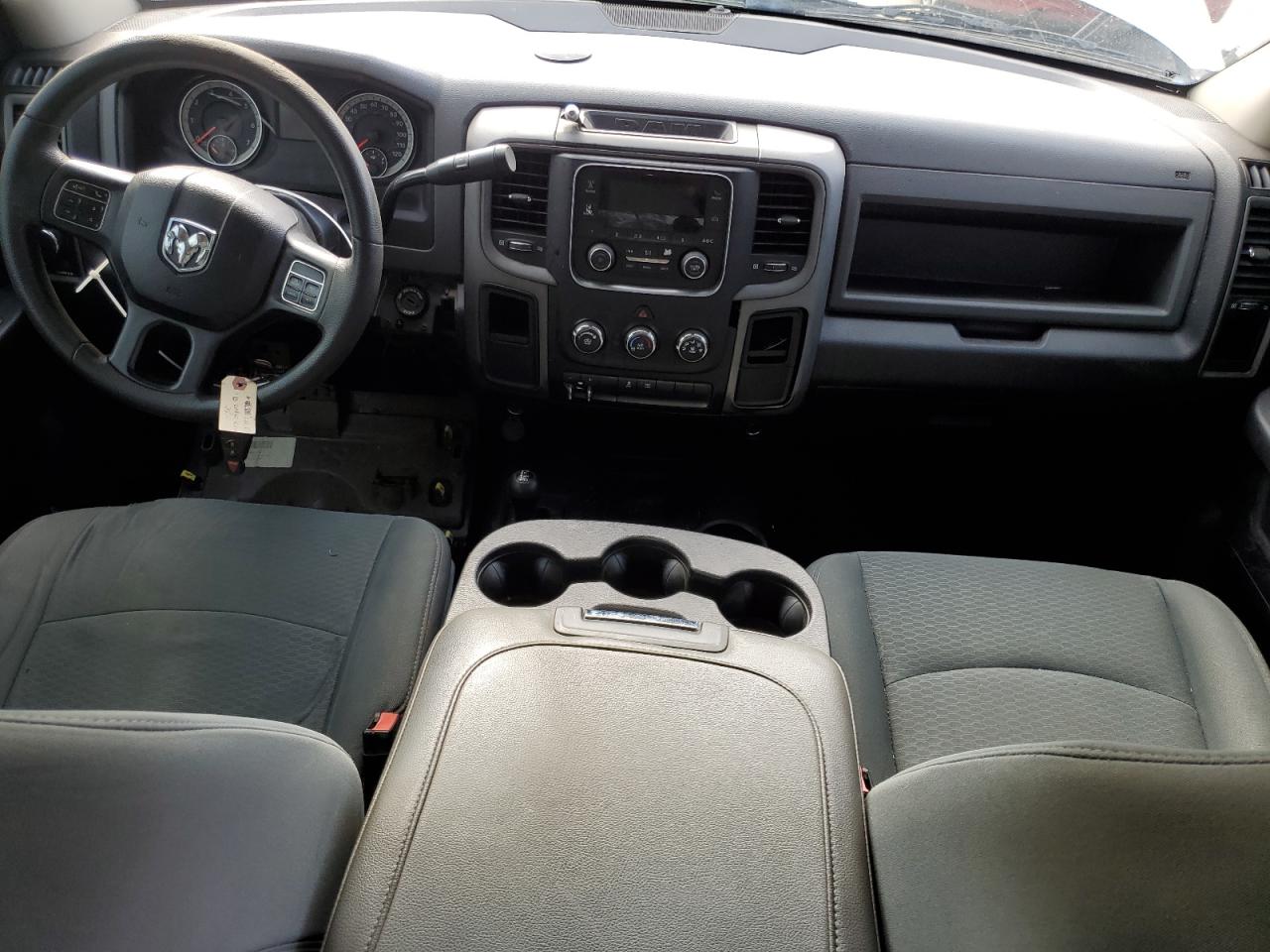 2016 RAM 2500 - Image 8