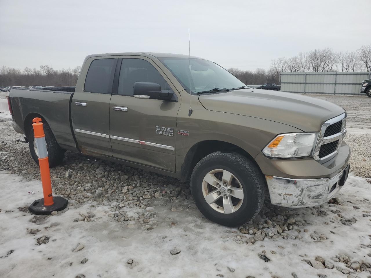 2015 RAM 1500 - Image 4