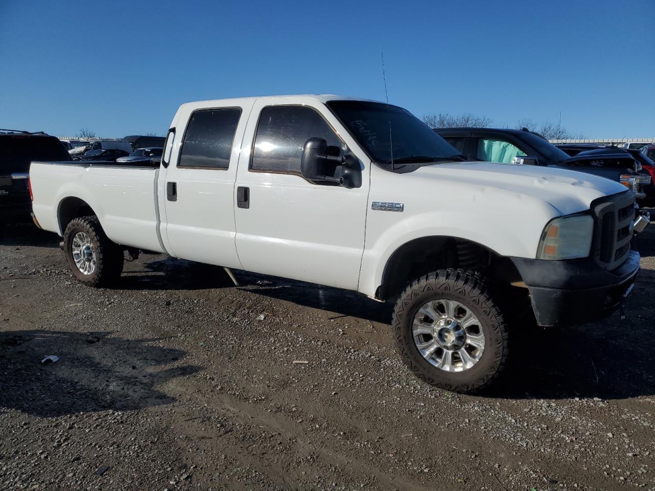 2006 Ford F250 - Image 4