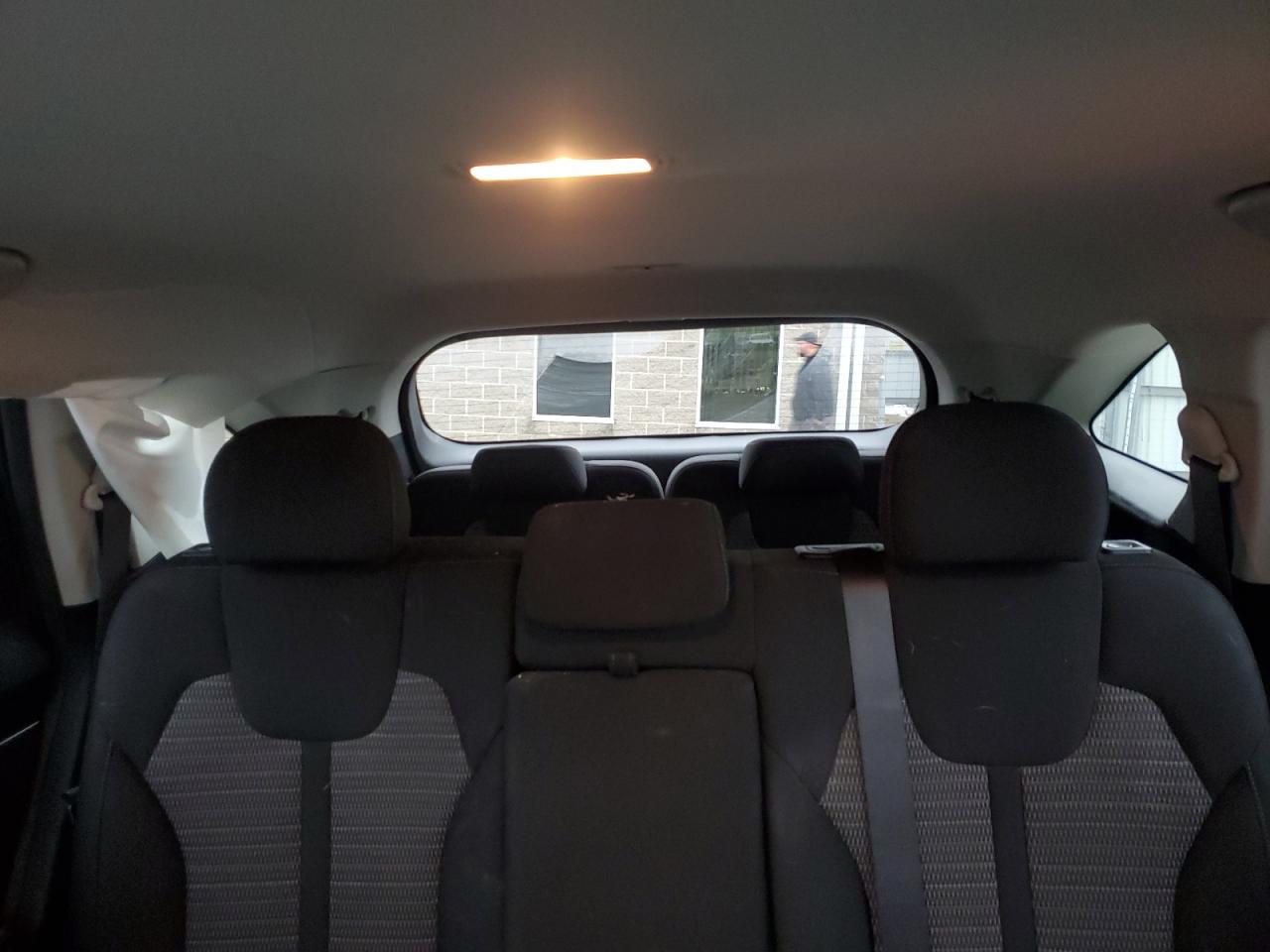 2022 Kia Sorento - Image 10