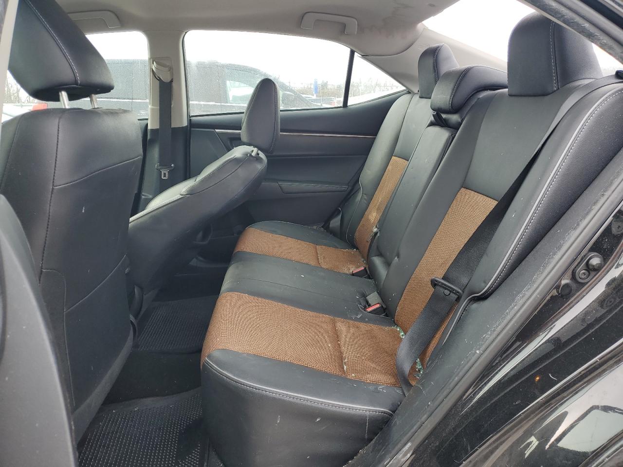 2015 Toyota Corolla - Image 10