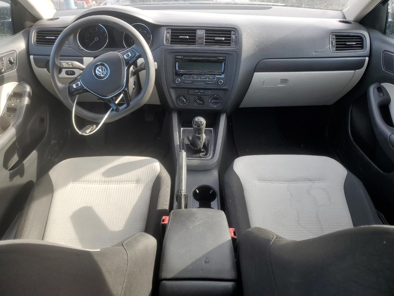 2015 Volkswagen Jetta - Image 8
